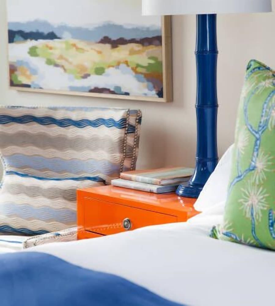 The Break Hotel Sunset King Room 4