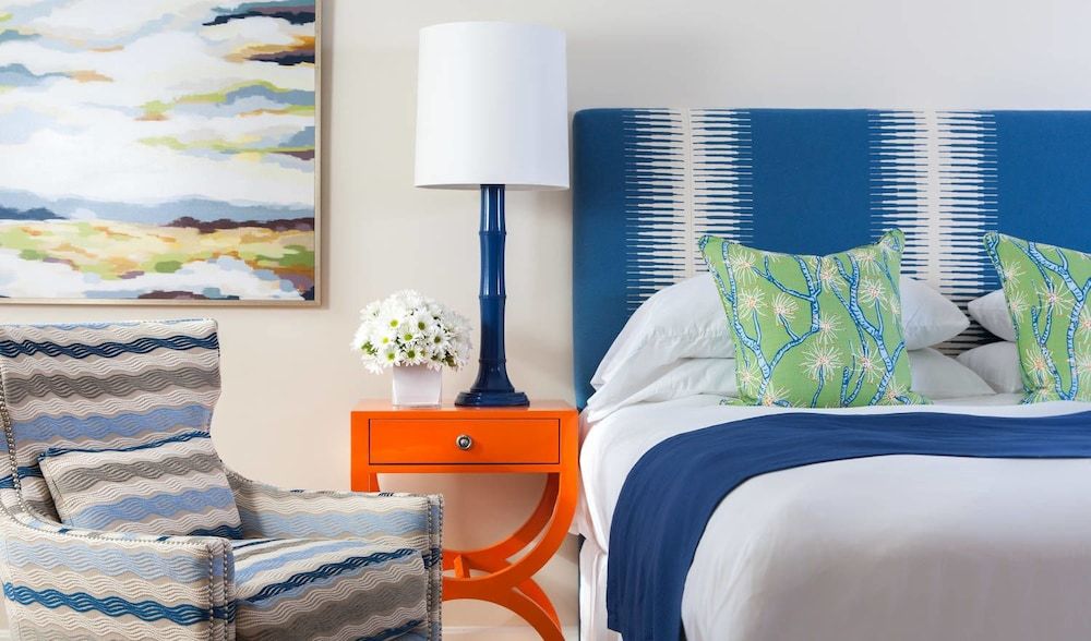 The Break Hotel Sunset King Room 3