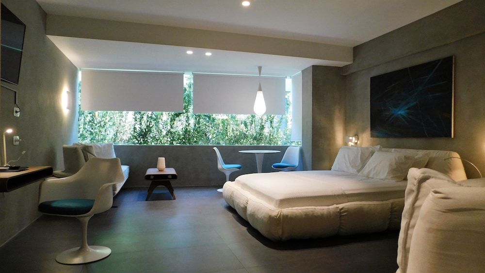 undefined 101 Adrianou Luxury Urban Stay 2