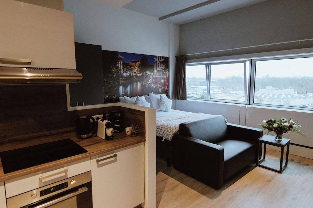 2L De Blend Luxury Studio, 1 Double Bed, Non Smoking, Kitchen 4