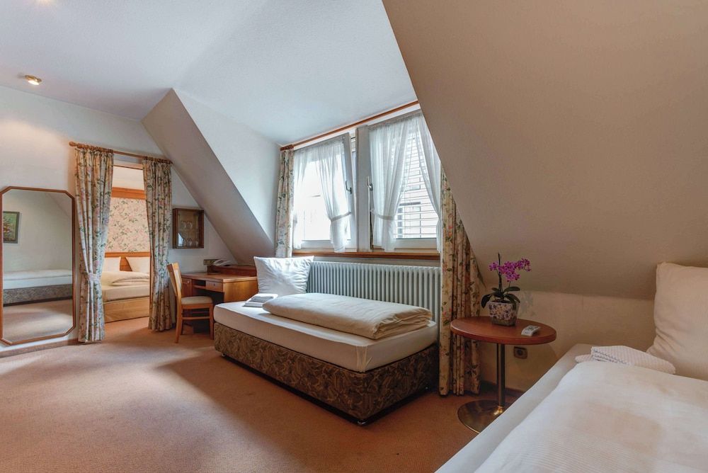 Centro Hotel Stern, Trademark Collection by Wyndham Family Room, 1 Double Bed with Sofa bed 6