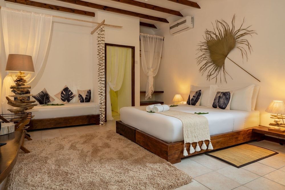 Bliss Hotel Praslin Superior 12