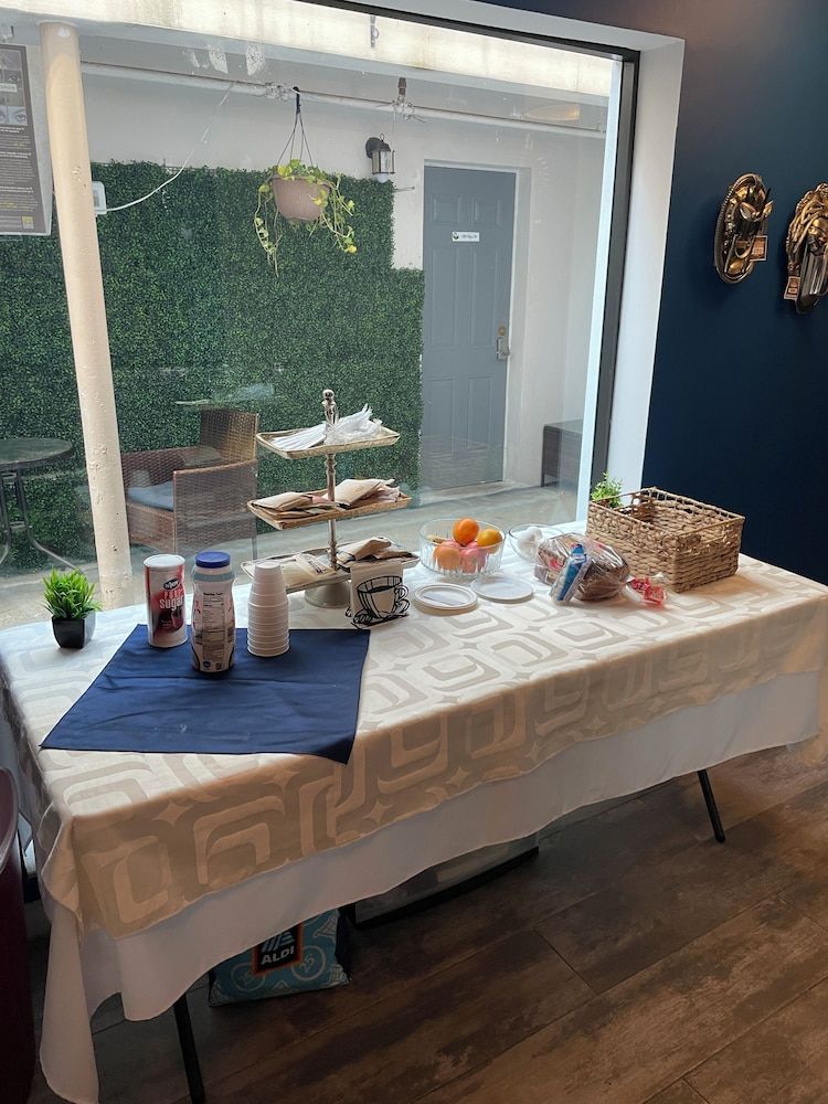 undefined Dunns Josephine Hotel 7