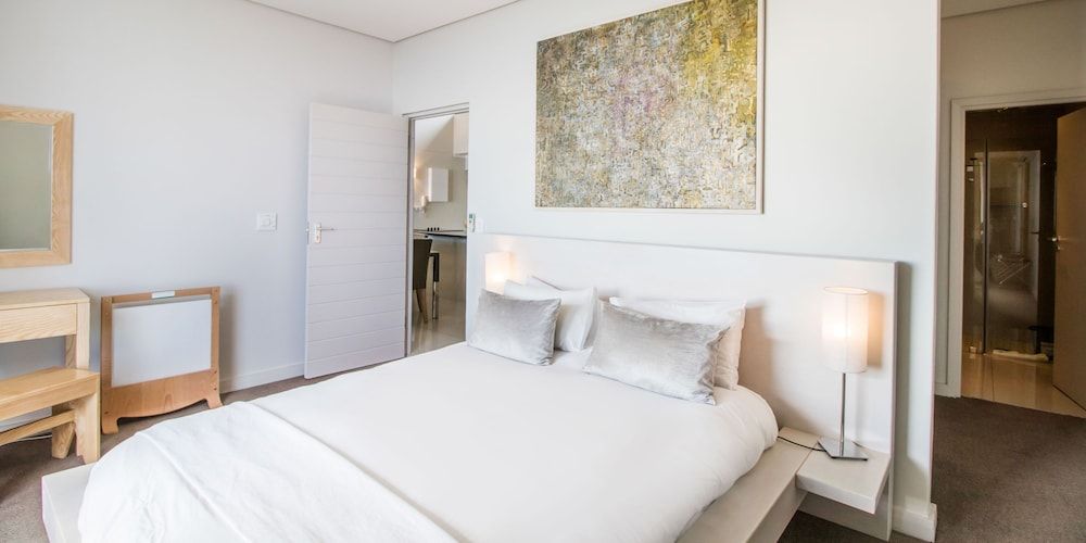 The Crystal Apartments Standard Apartment, 2 Bedrooms 2