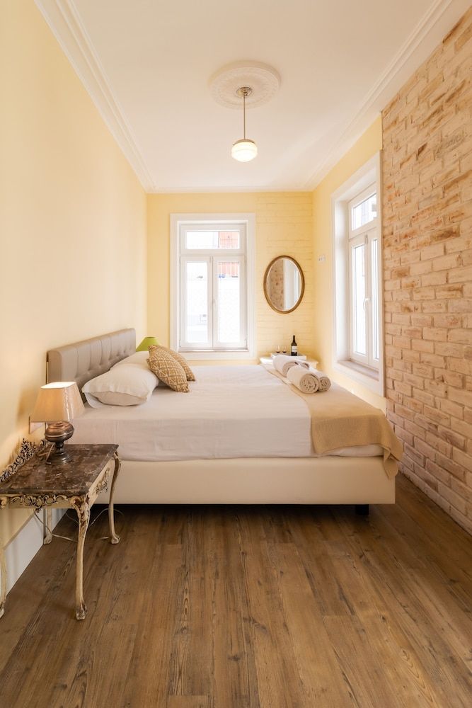 undefined 1898 Home & Suites 6