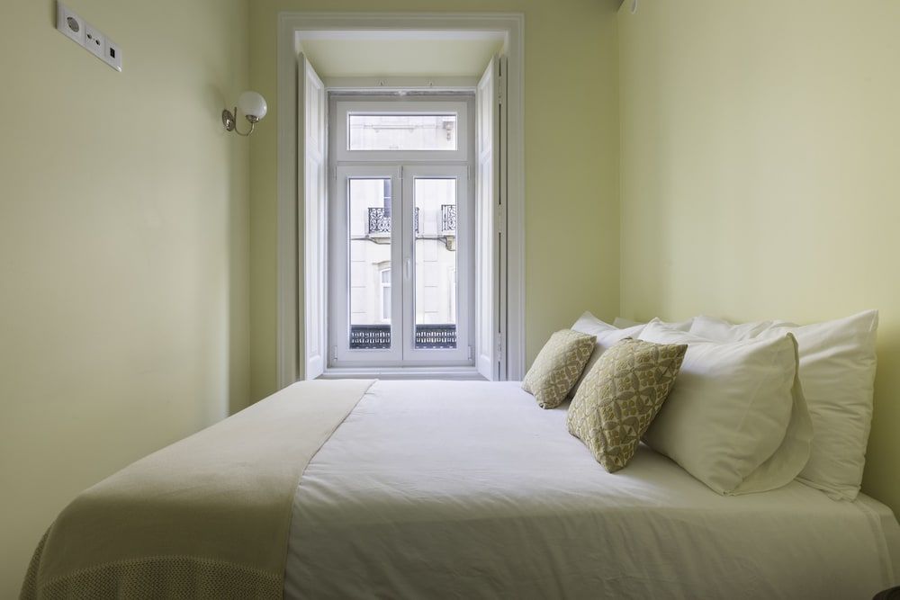 Economy Double Room, Private Bathroom, City View