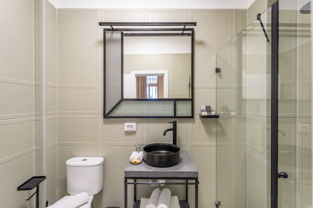 THE GUTMAN TLV - Neve Tzedek