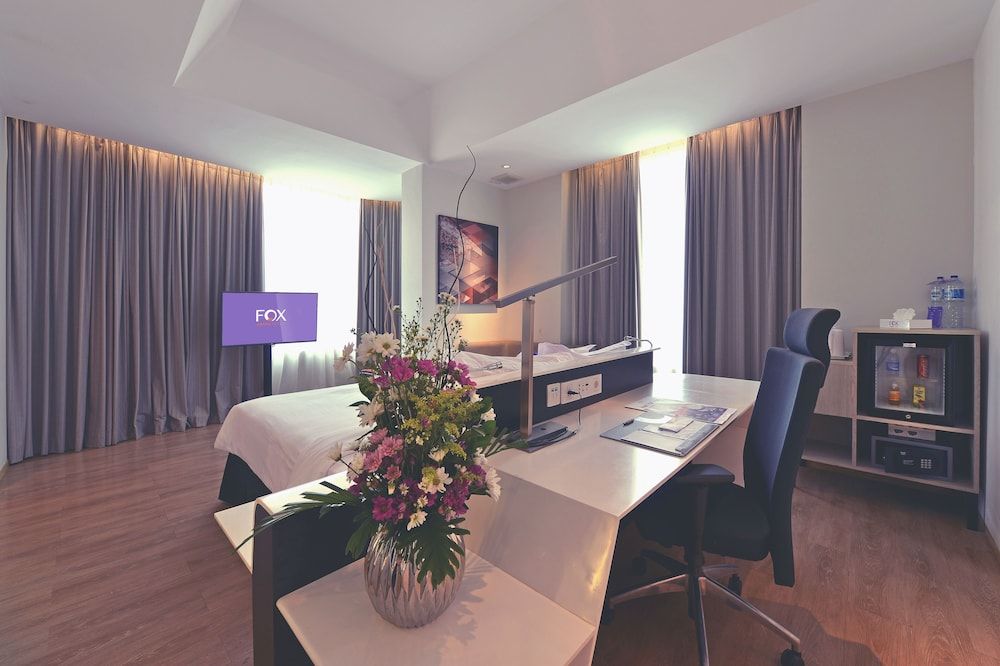FOX Hotel Pekanbaru Executive Room 6