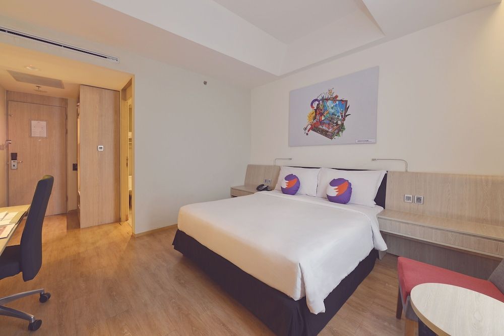 FOX Hotel Pekanbaru Deluxe Room 4