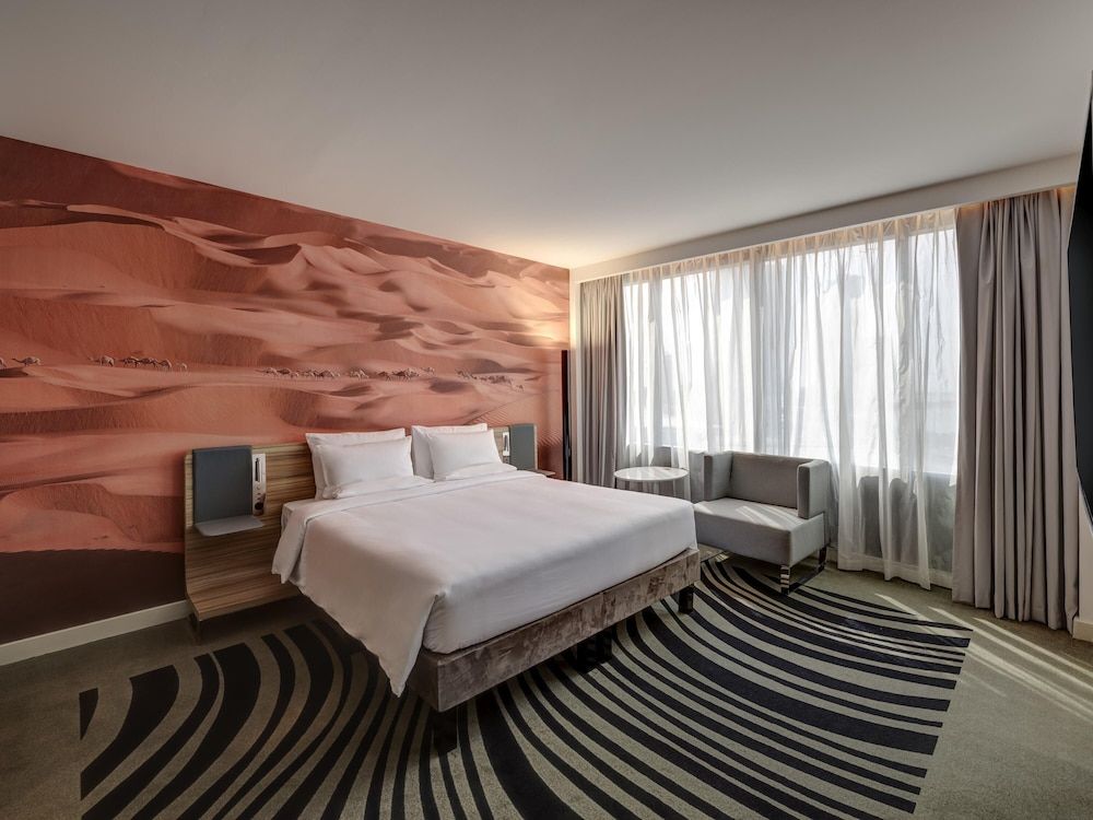 Novotel Sharjah Expo Center Standard Room, 1 Double Bed, City View 6