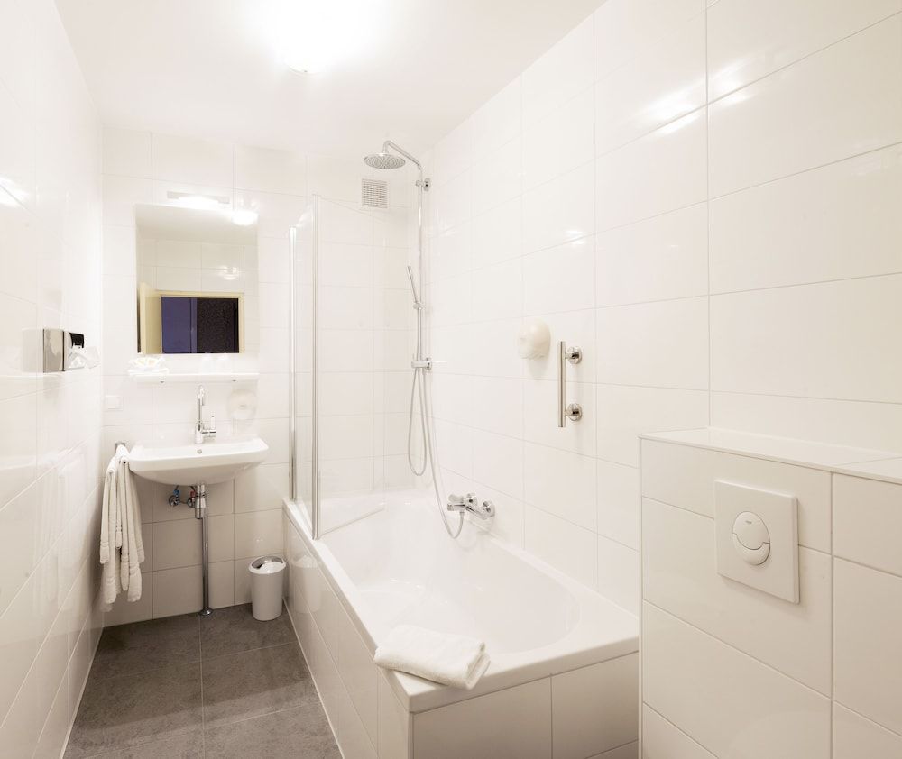 Hotel Dordrecht Superior Room 10