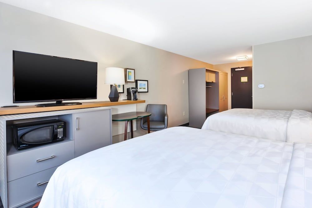 Standard Room, 2 Queen Beds, Accessible (Communications, Accessible Tub)