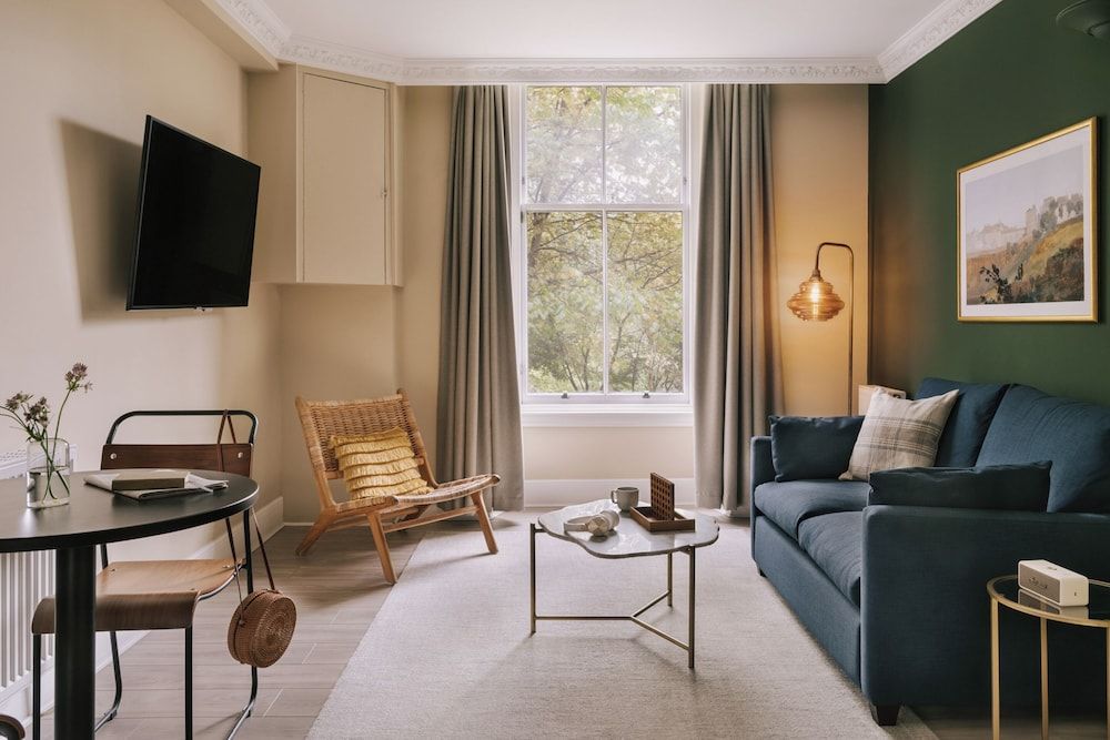 undefined Royal Garden Apartments New Town 7