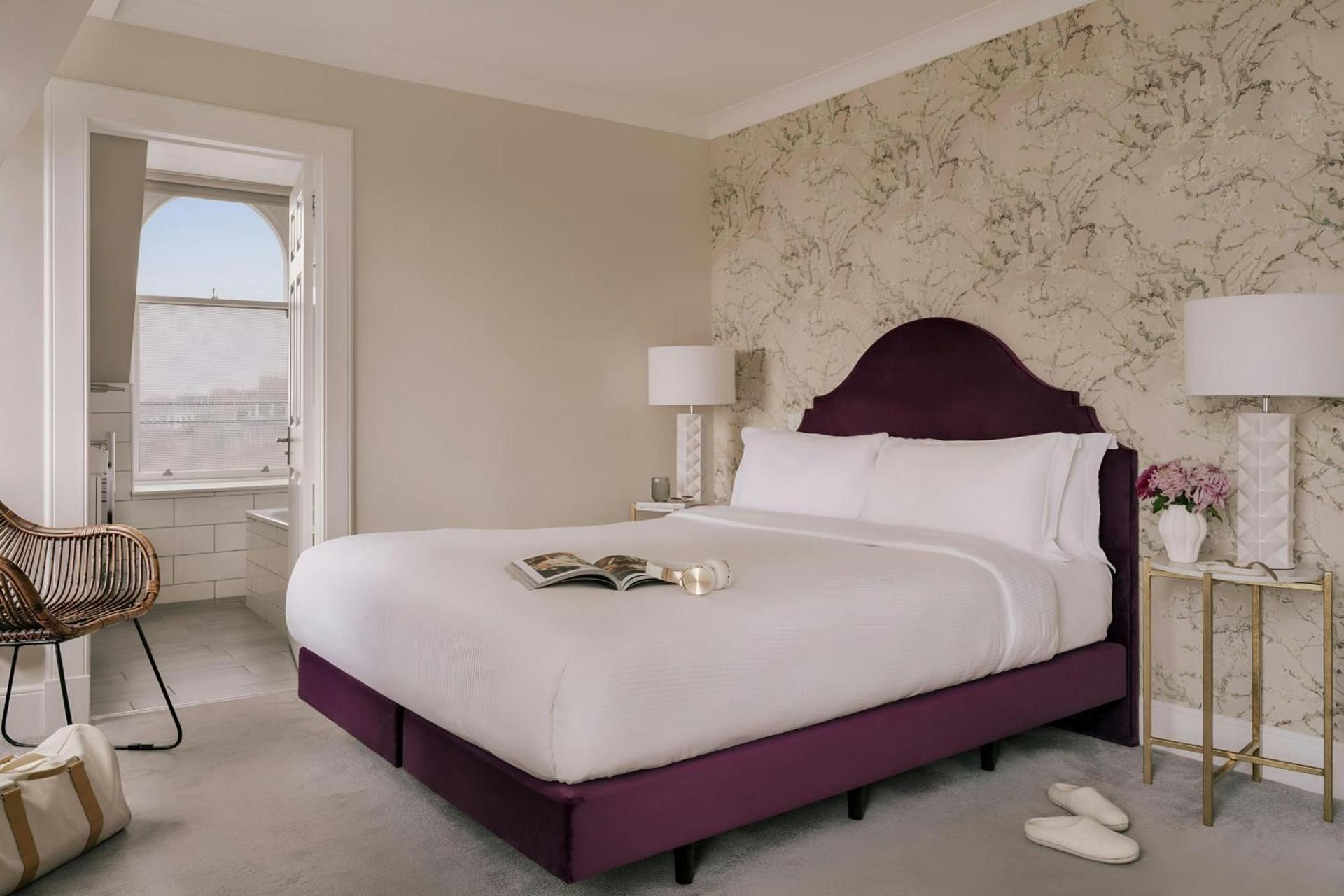Superior, 2 Bedroom Apartment, Bedroom 1: 1 Queen, Bedroom 2: 1 Double, Garden view