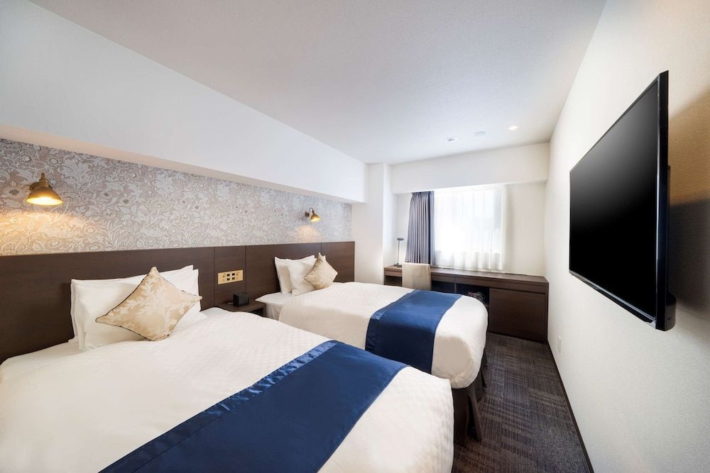 Best Western Hotel Fino Shin-Yokohama Superior Room, 2 Twin Beds, Non Smoking, Refrigerator 3