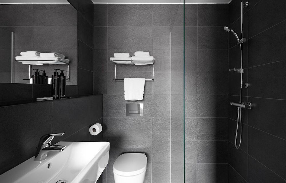 undefined The Social Hub Madrid 8