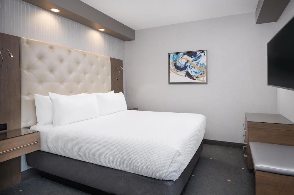 Suite, 1 King Bed, Non Smoking, Refrigerator & Microwave (Shower Only;with Sofabed)