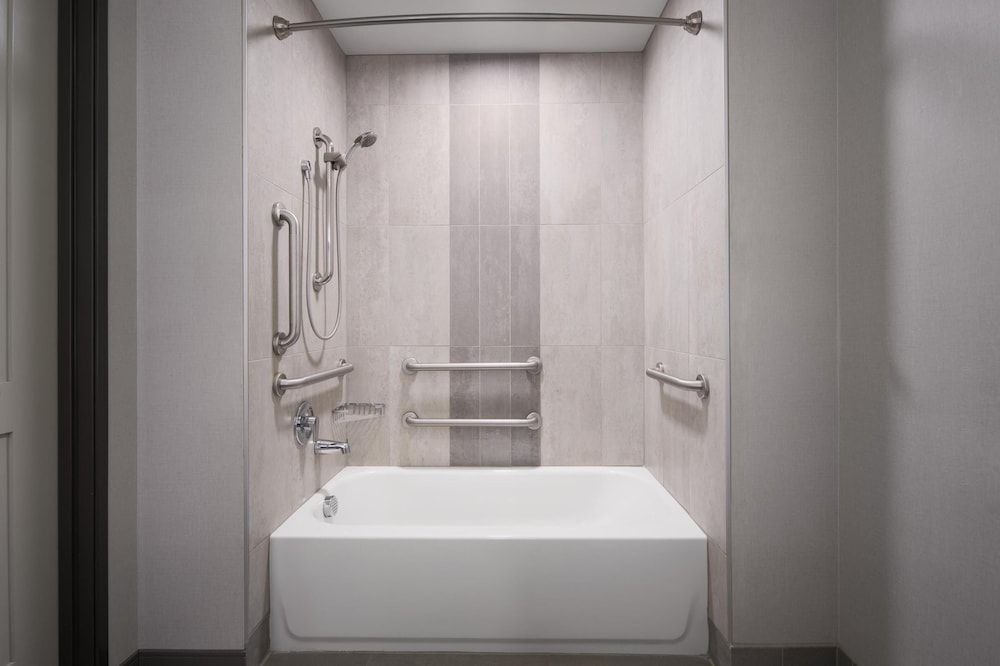 Standard Room, 2 Queen Beds, Accessible, Bathtub (with Sofabed)