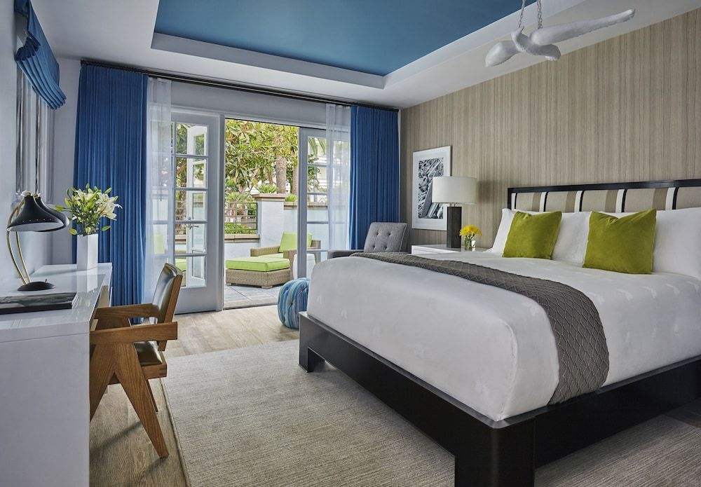 Signature Bungalow, 1 King Bed with Patio