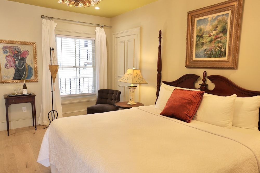 Foley House Inn Traditional Room, 1 King Bed, Non Smoking (206 Beekham) 3