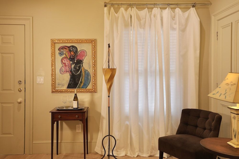 Foley House Inn Traditional Room, 1 King Bed, Non Smoking (206 Beekham) 7