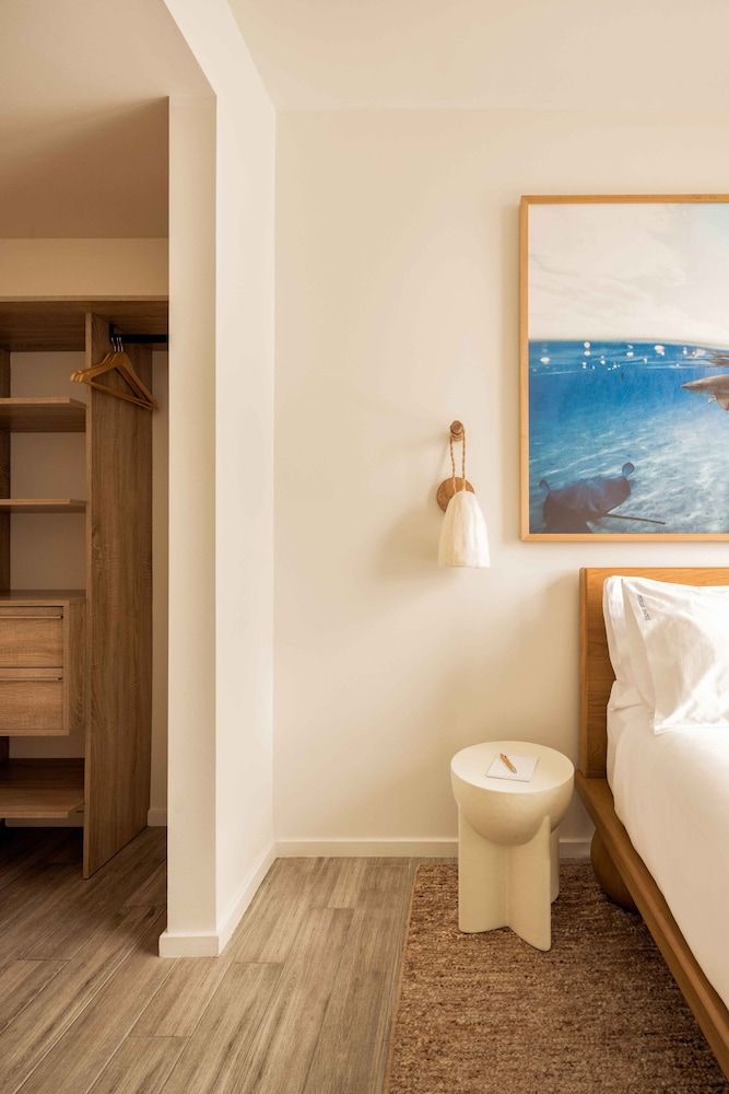 Flow Fort Lauderdale Hotel 3 Bedroom Suite with River View 13