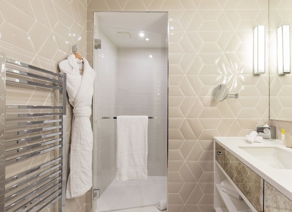 Hotel Chais Monnet & Spa Chambre Deluxe rez-de-jardin ou balcon 3