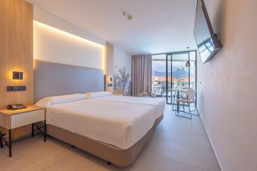 MYND Adeje Double room, pool view