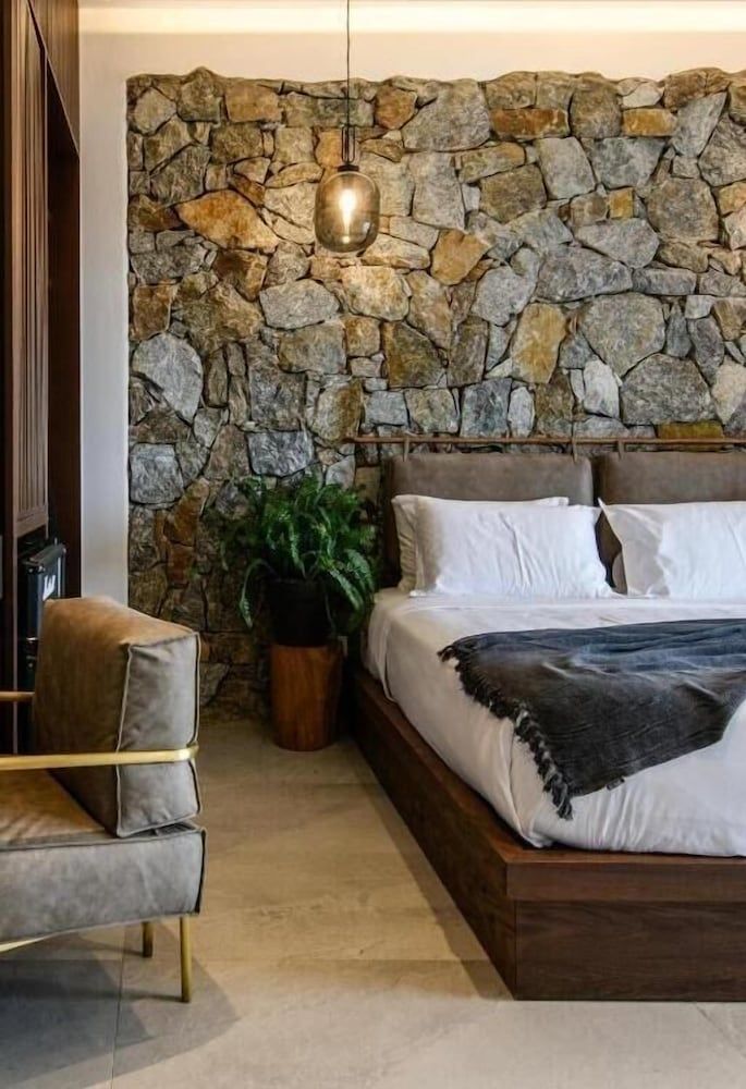 undefined Charisma Hotel and Wellness Suites