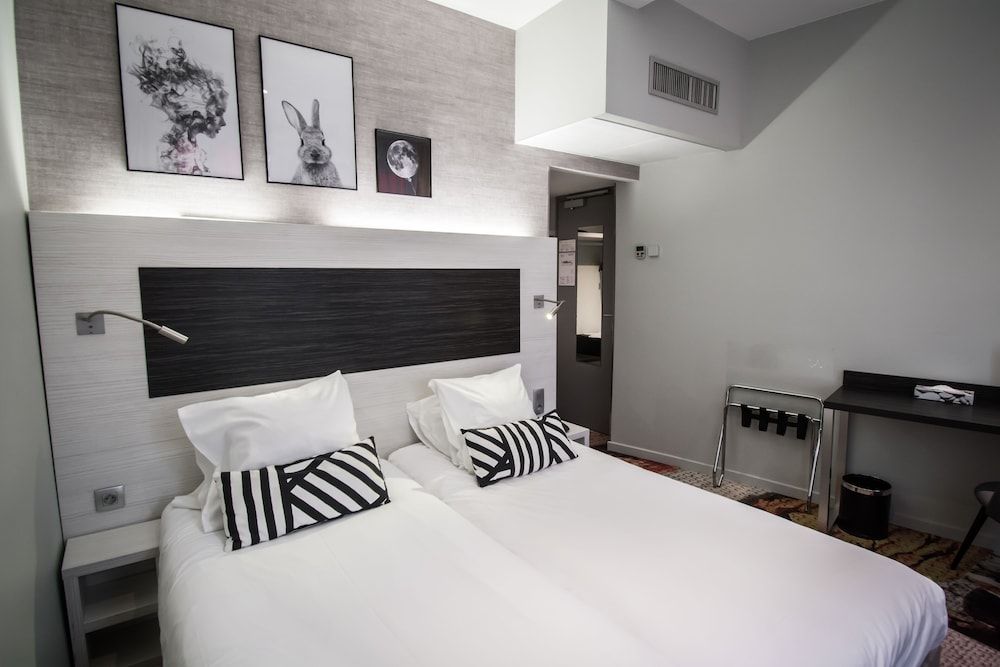 Couvent du Franciscain Twin Room 11