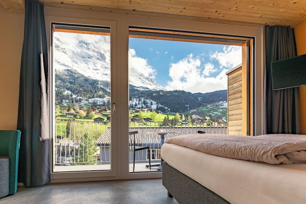 undefined Eiger Lodge Chic 2