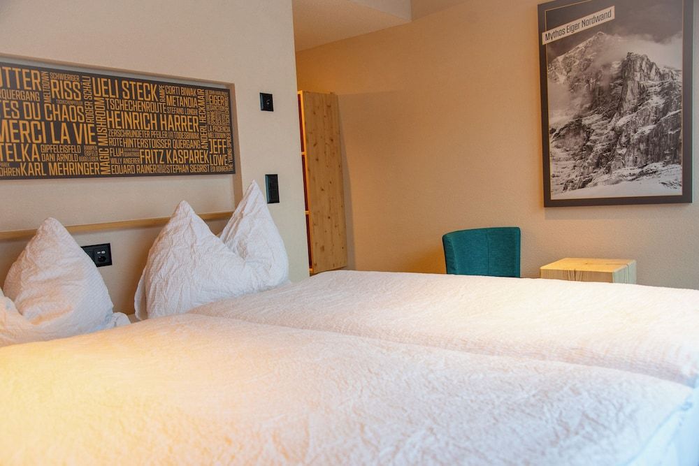 undefined Eiger Lodge Chic 9