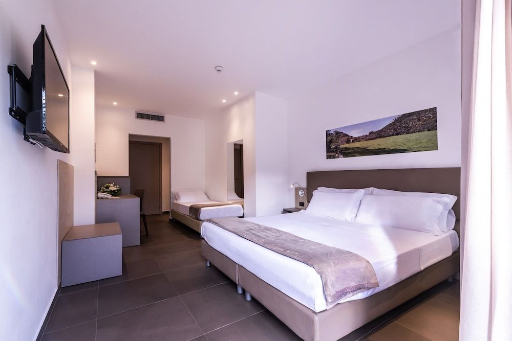 San Giorgio Palace Hotel Classic Room, No Windows, Garden Area 3