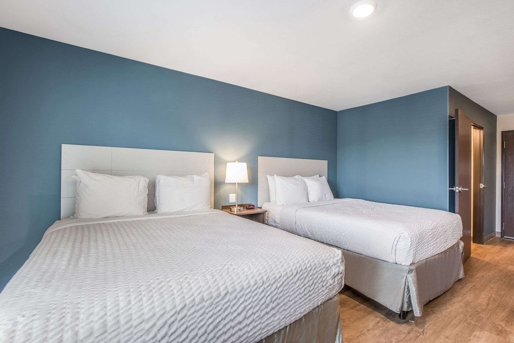 Standard Room, 2 Queen Beds, Non Smoking