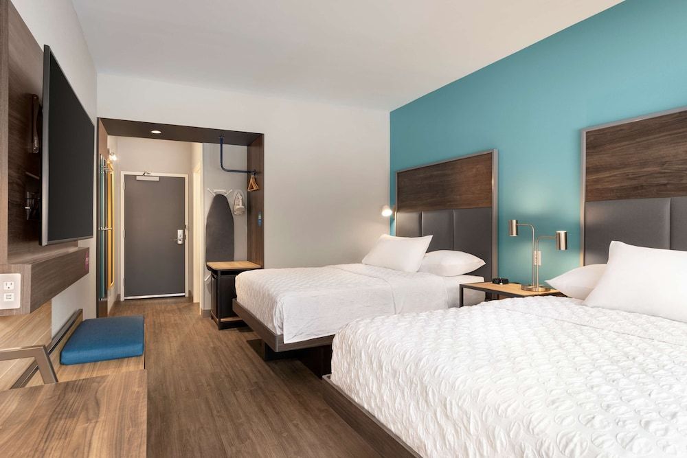 Room, 2 Queen Beds