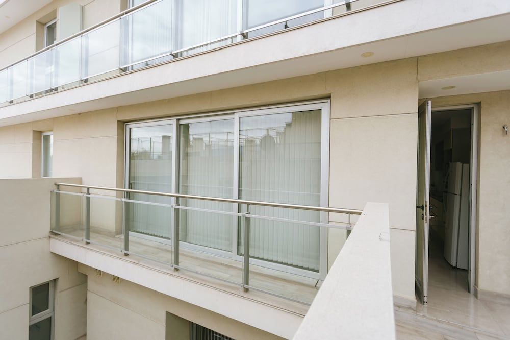 Le Montreal Apartments Apartment, 1 Bedroom, Terrace 9