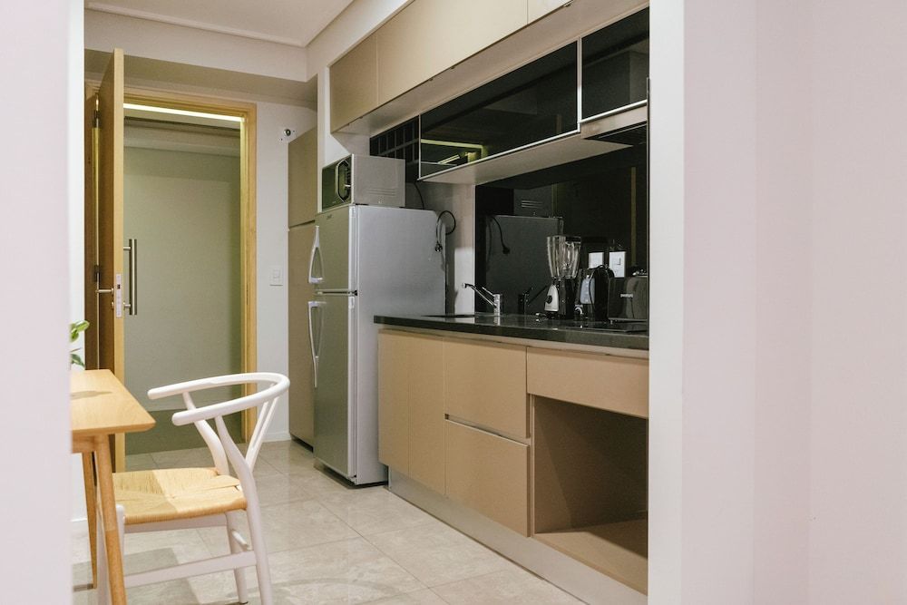 Le Montreal Apartments Studio 19