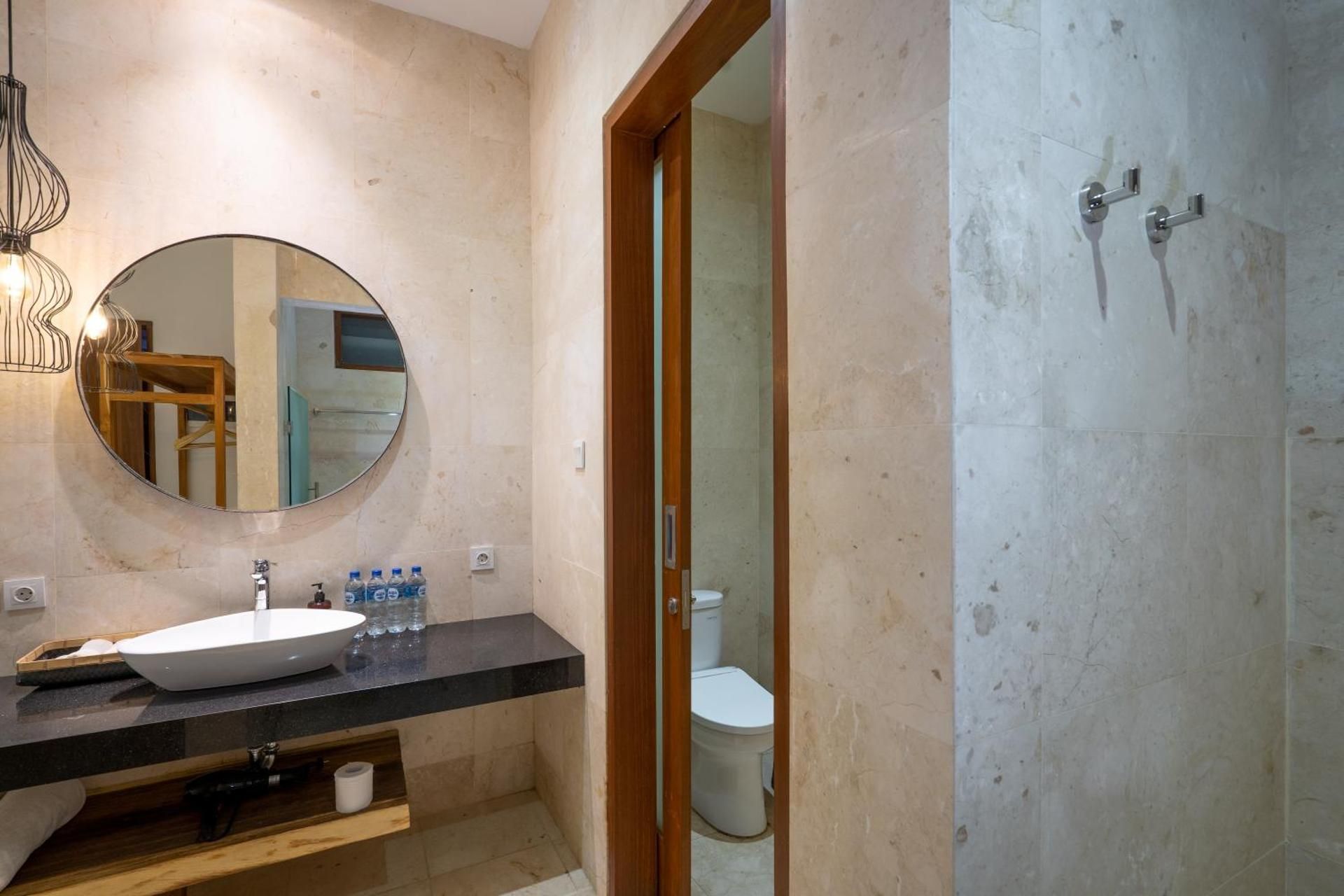 Junior Suite with Pool View