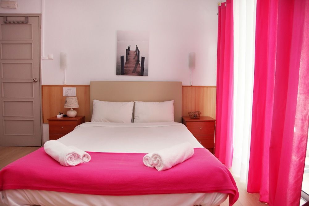 undefined Lisbon Suite Home 2