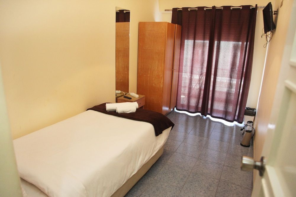 undefined Lisbon Suite Home 2