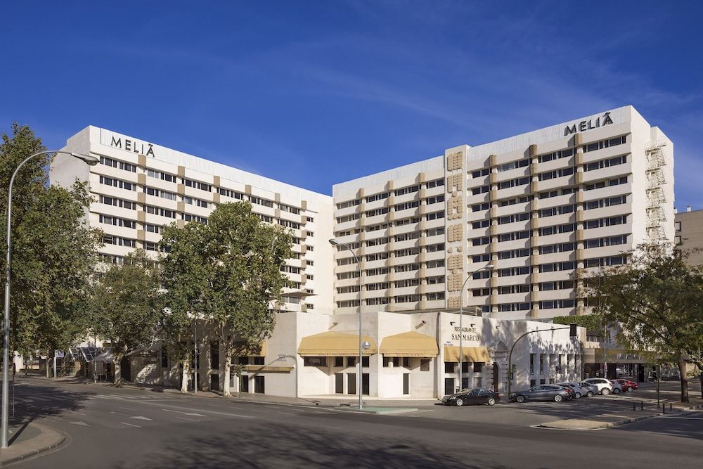 undefined The Level at Melia Sevilla 6