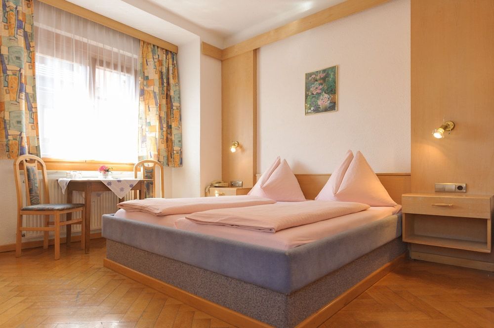 Hotel Tautermann Double Room, 1 Double Bed 4