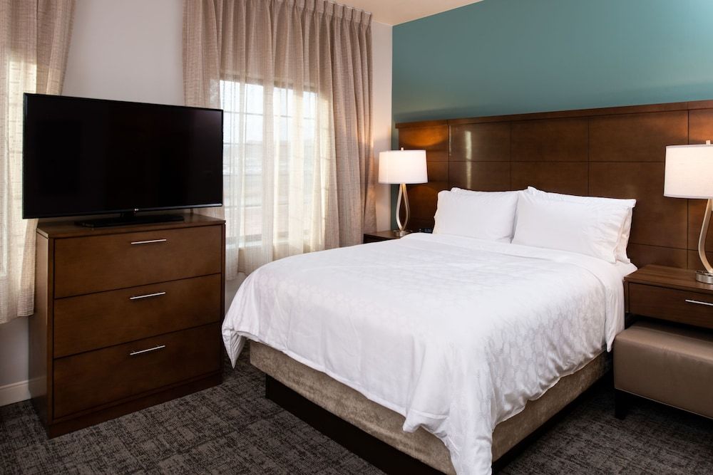 Studio Suite, 1 Queen Bed with Sofa bed