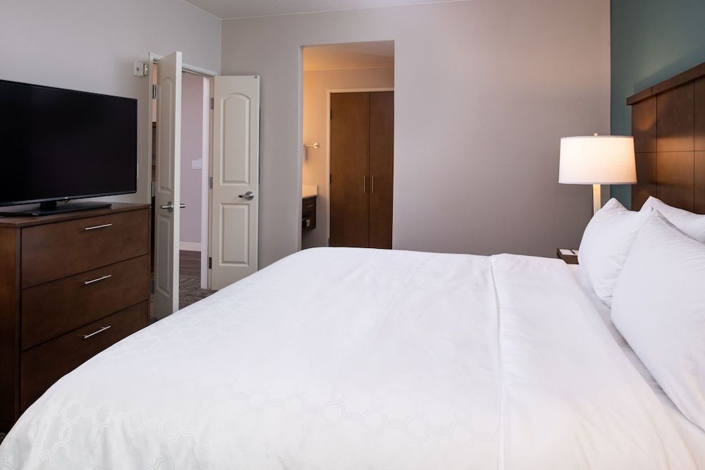 Suite, Multiple Beds