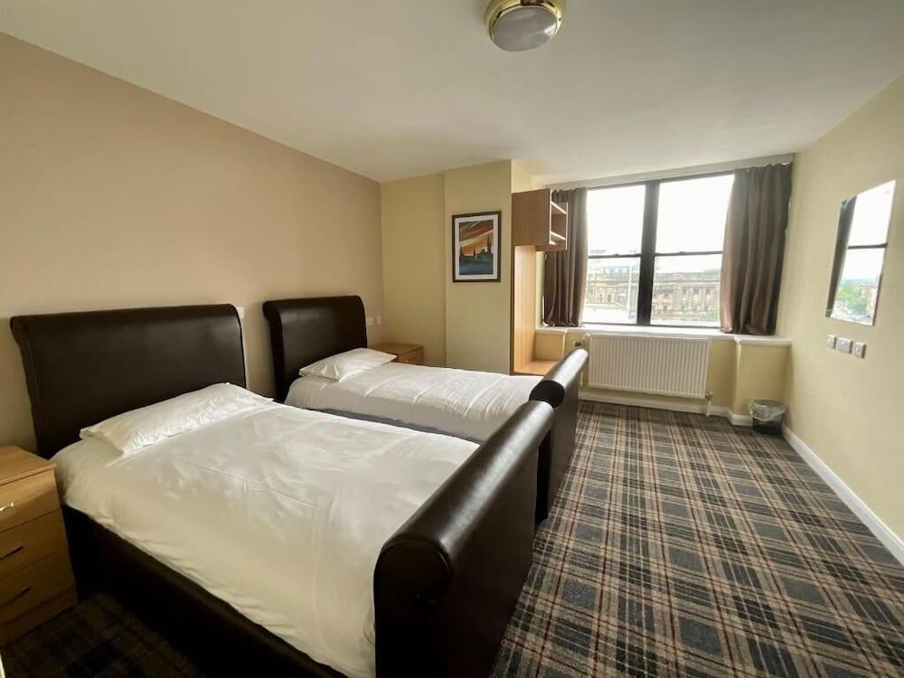 undefined Britannia Inn Glasgow