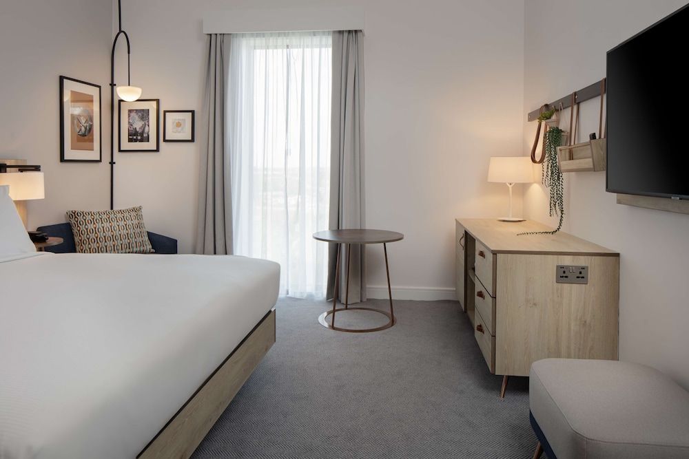 Standard Room, 1 King Bed