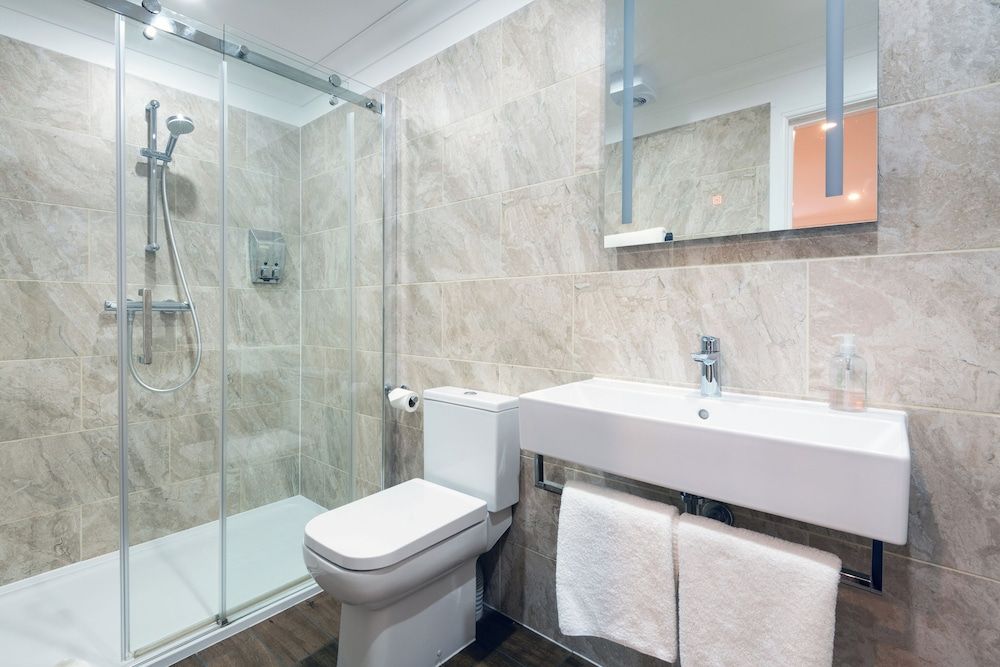 Westlands of Pitlochry Junior Suite Two bedrooms One Bathroom 11