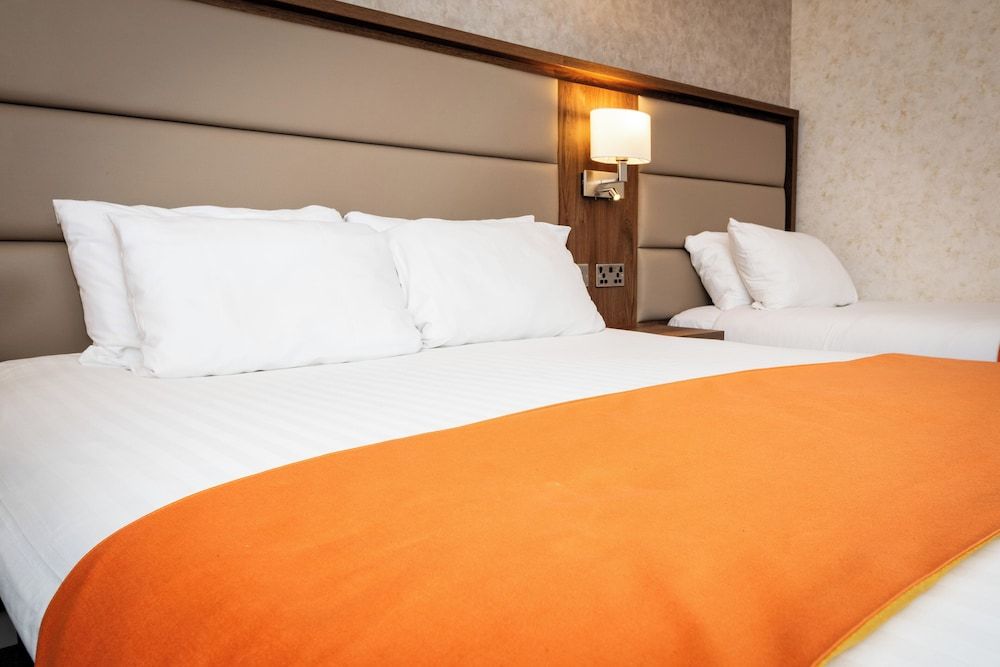 Westlands of Pitlochry Junior Suite Two bedrooms One Bathroom