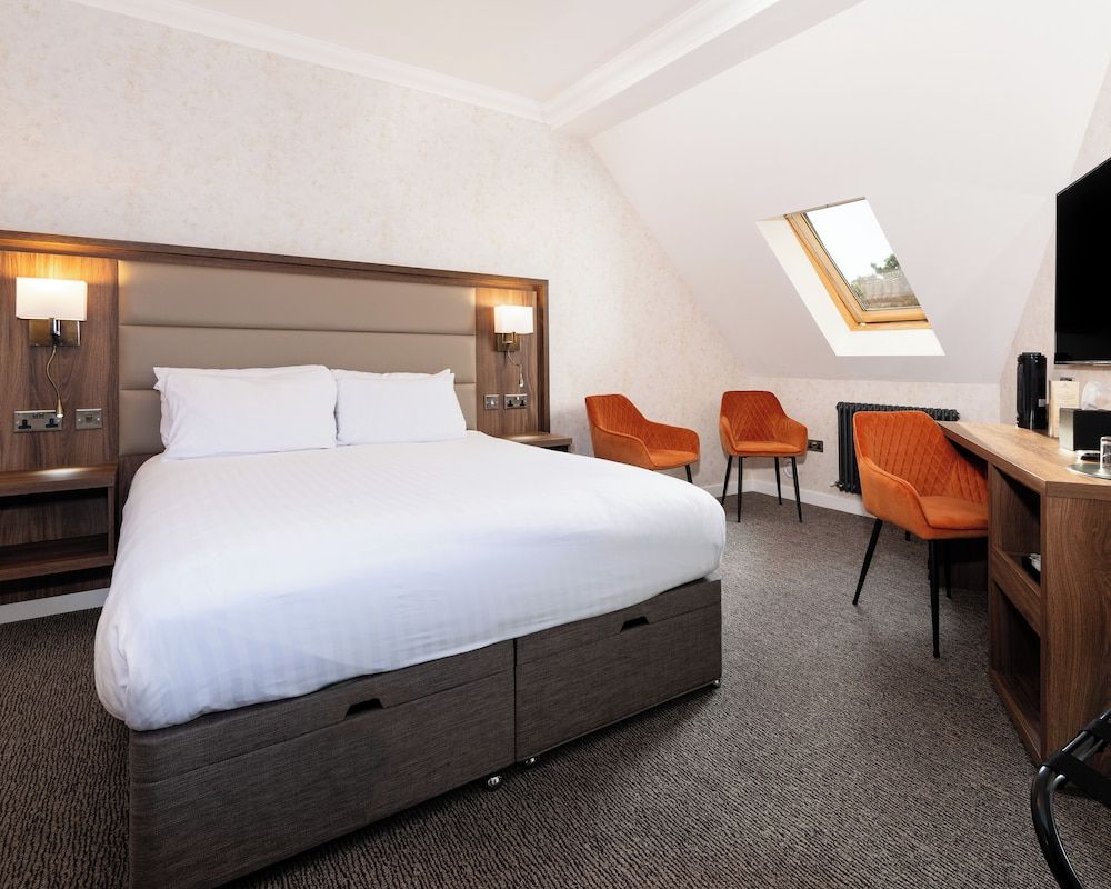 Westlands of Pitlochry Junior Suite Two bedrooms One Bathroom 3