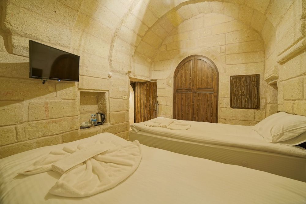 Cappadocia Caves Hotel Economy Twin Room, Non Smoking (Stone) 2